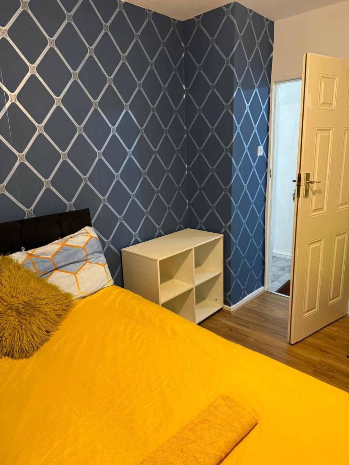 Gatwick Star Night Stay - Gatwick クローリー エクステリア 写真