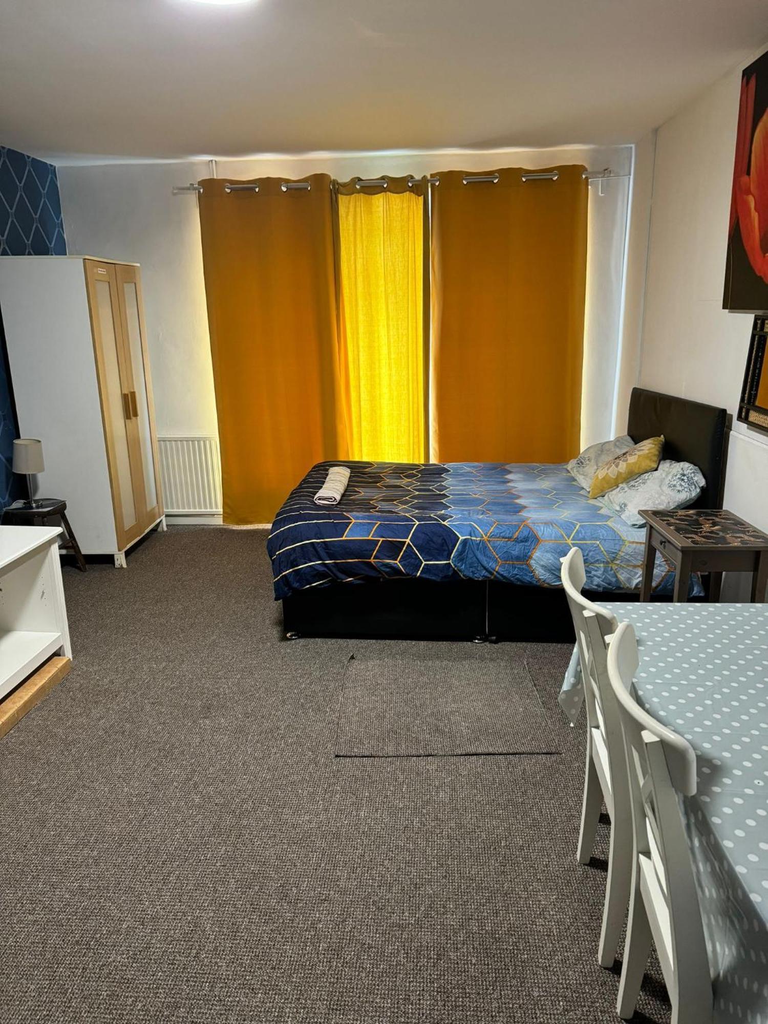 Gatwick Star Night Stay - Gatwick クローリー エクステリア 写真